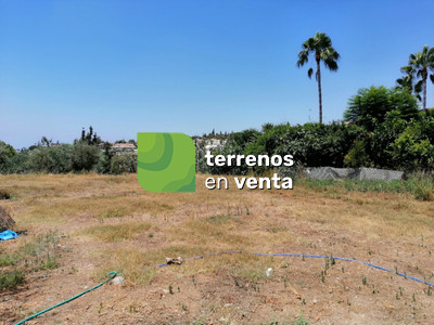 Terreno Urbano en Venta en Elviria