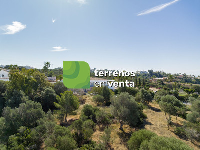 Terreno Urbano en Venta en Elviria