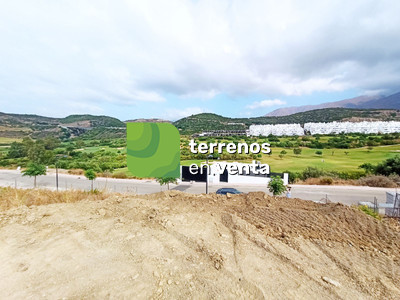 Urban Plot for Sale in Valle Romano